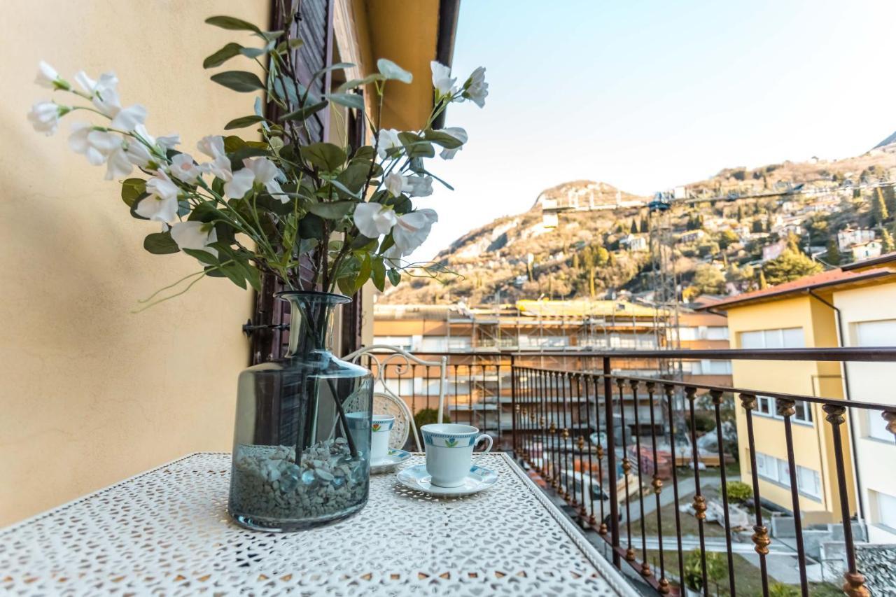 Porto Azzurro Apartment Varenna Dış mekan fotoğraf