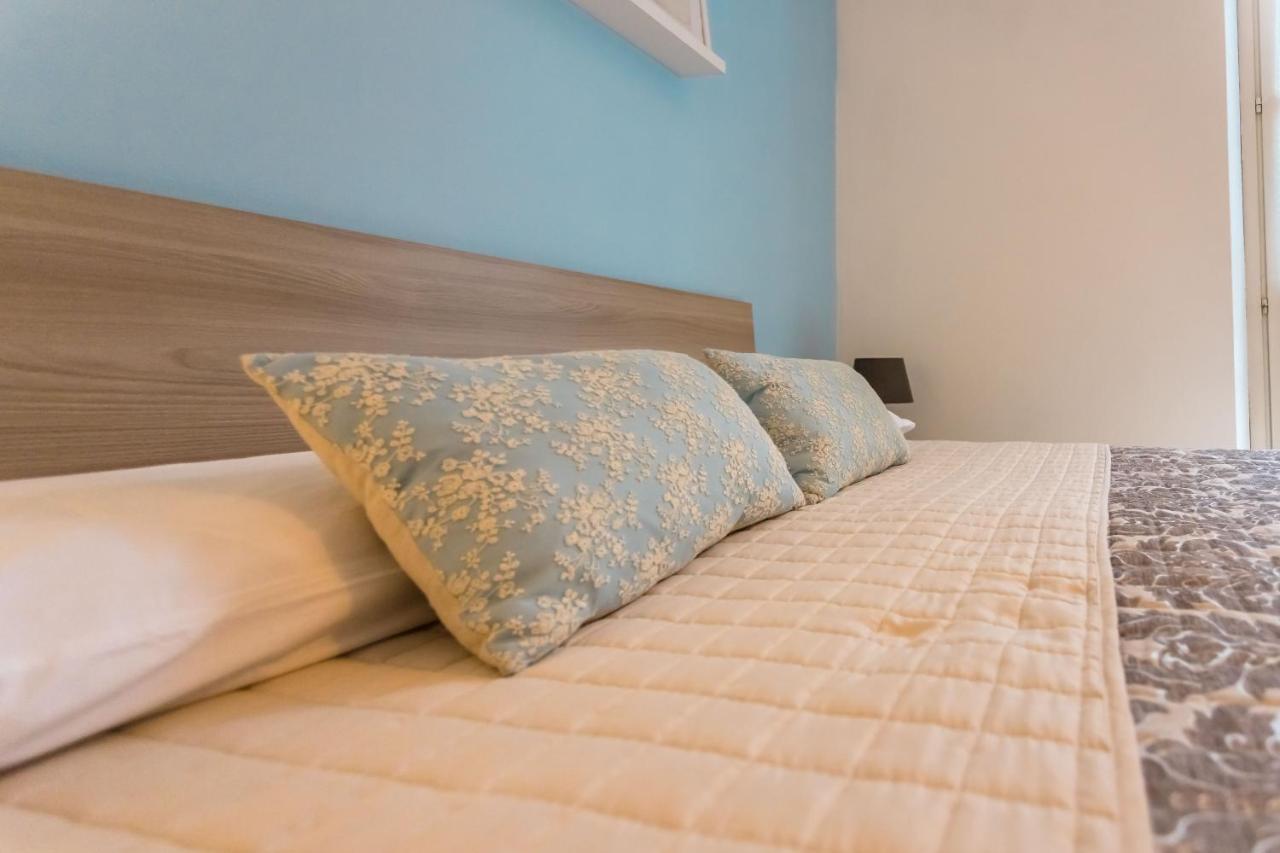 Porto Azzurro Apartment Varenna Dış mekan fotoğraf